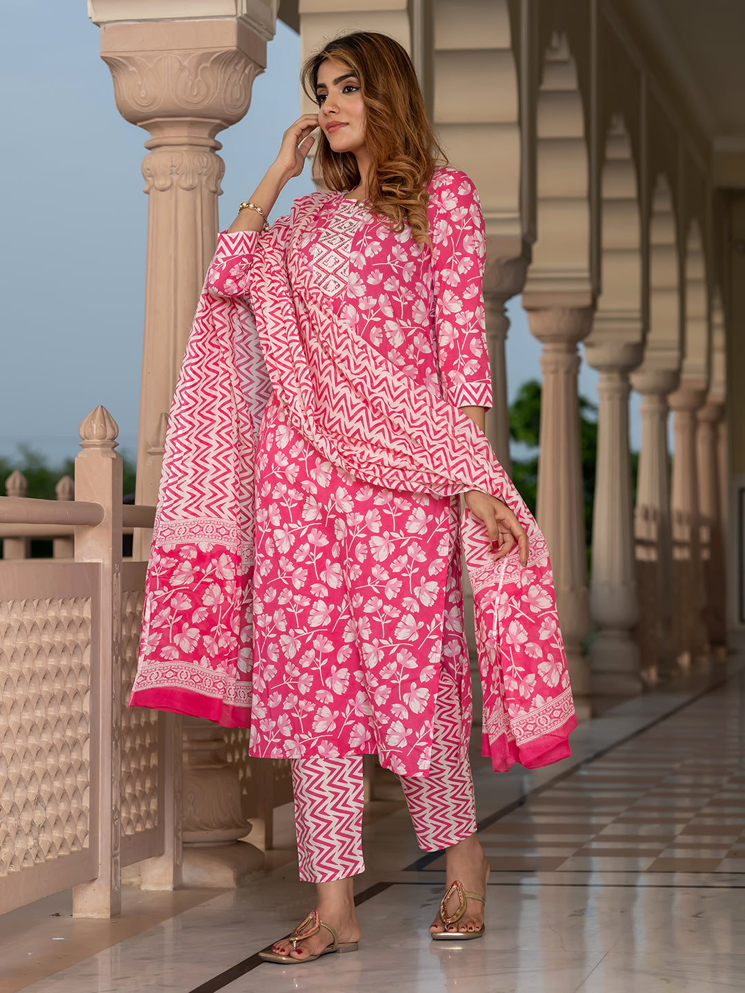Color_Pink