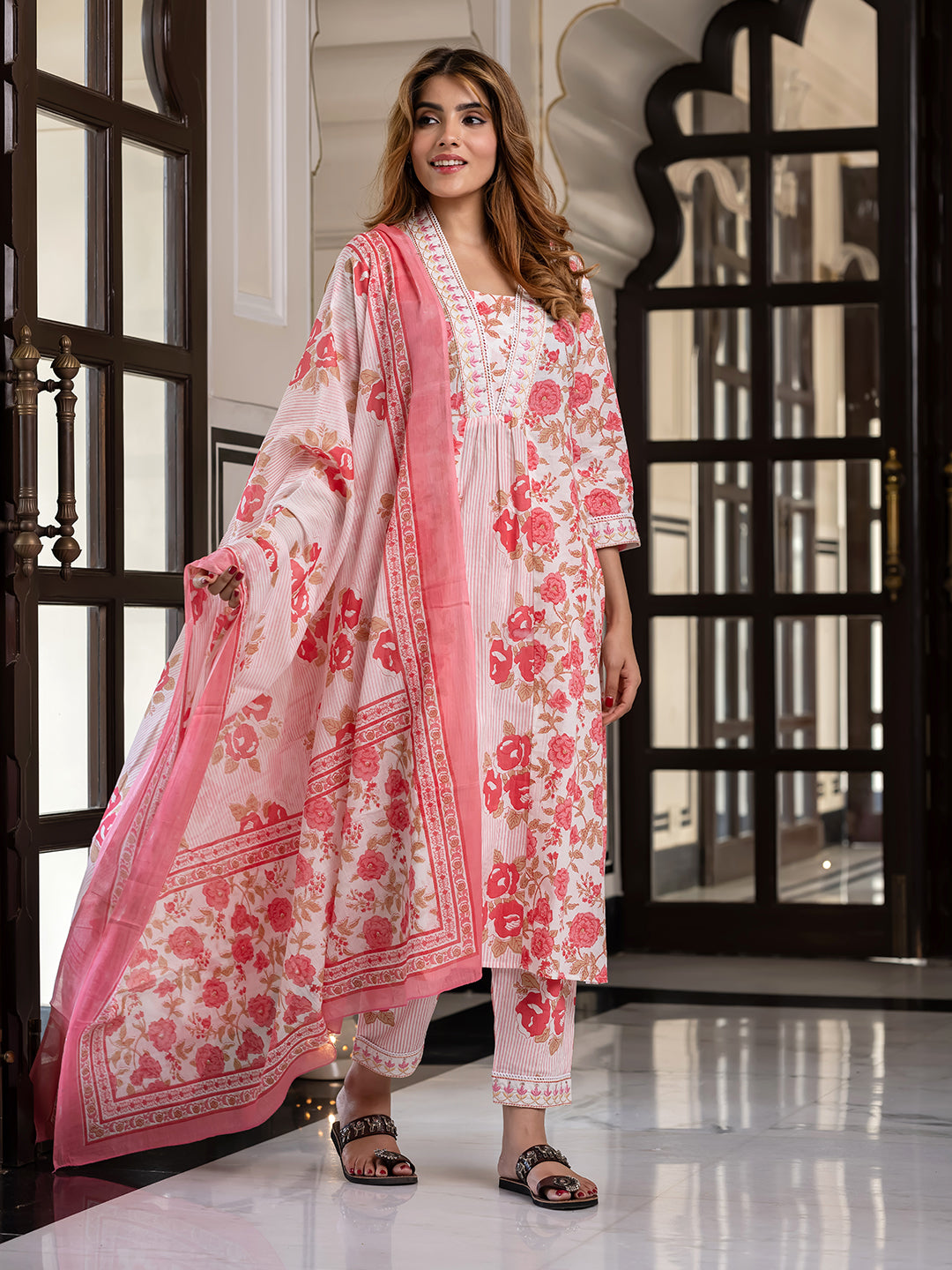 Color_Pink