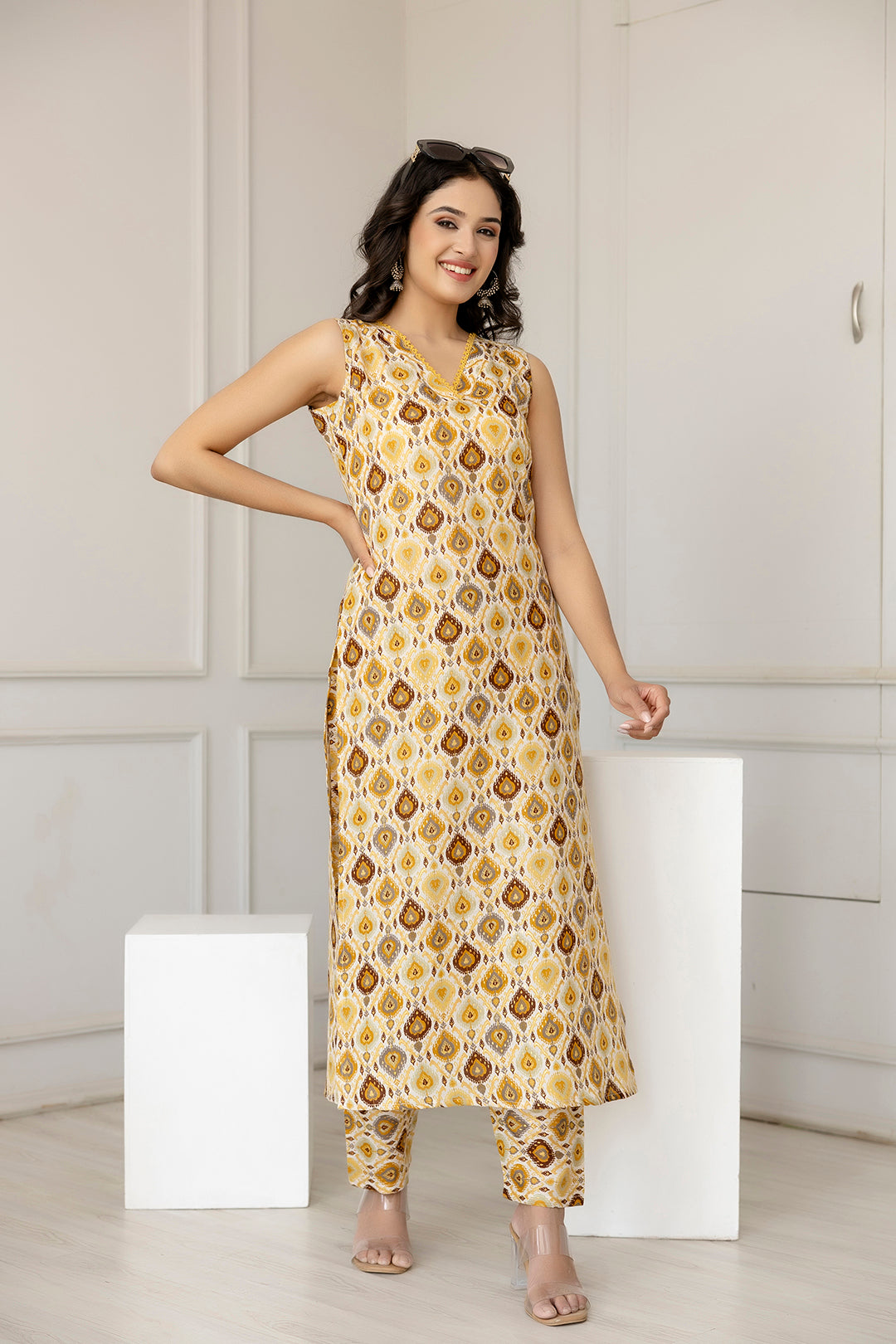 Women's Multi Color Printed Straight Kurta With Trouser - Taantav