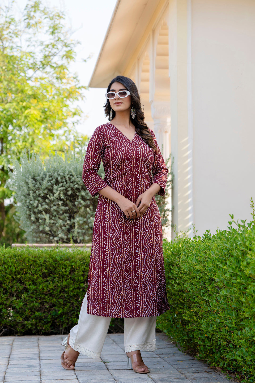 Women's Maroon Printed Straight Kurta with Three Quarter Sleeves - Taantav