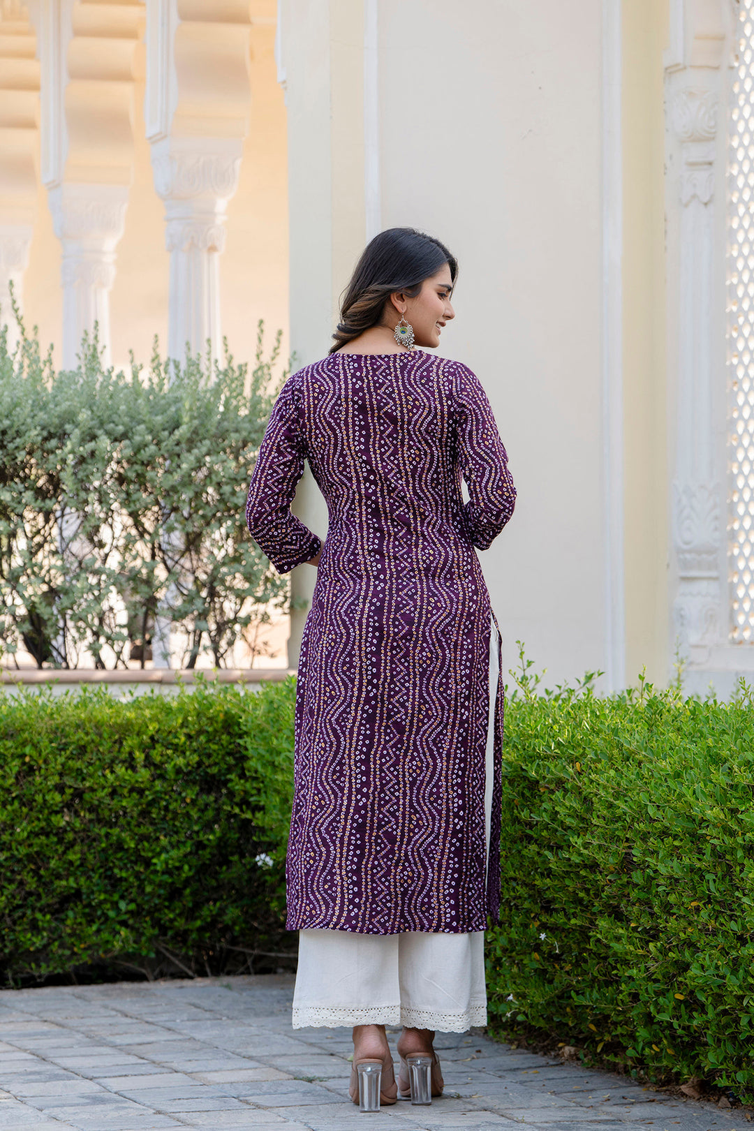 Women's Burgundy Printed Straight Kurta with Three Quarter Sleeves - Taantav