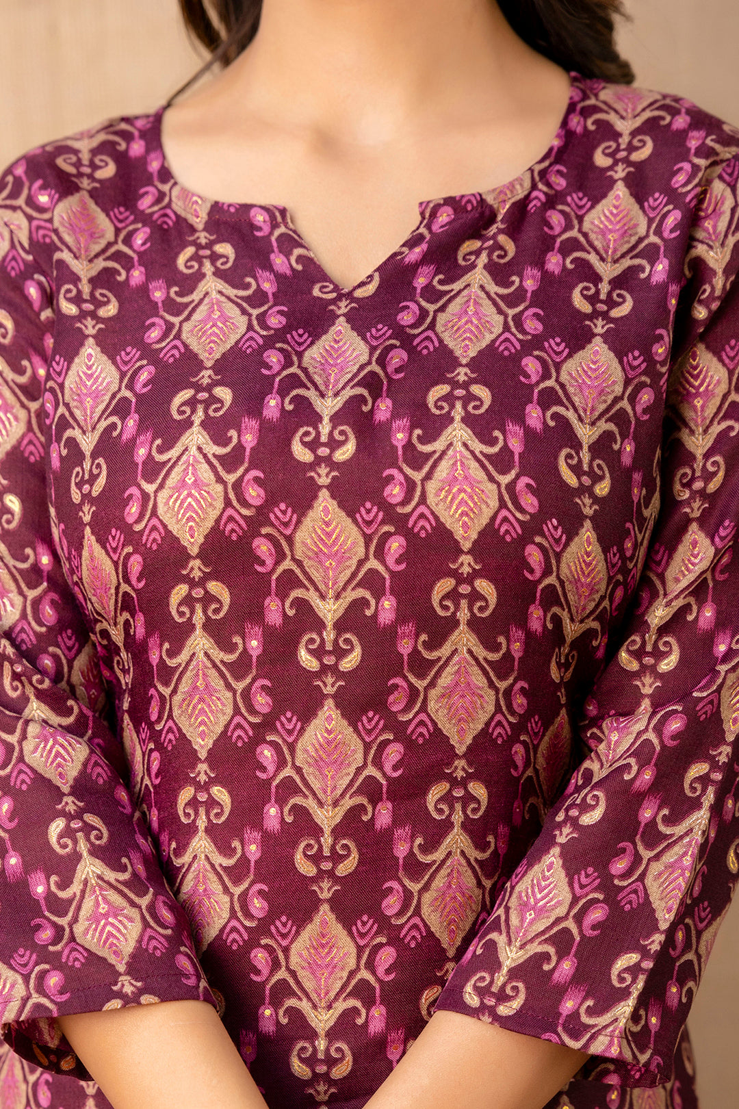 Women's Burgundy Printed Straight Kurta - Taantav