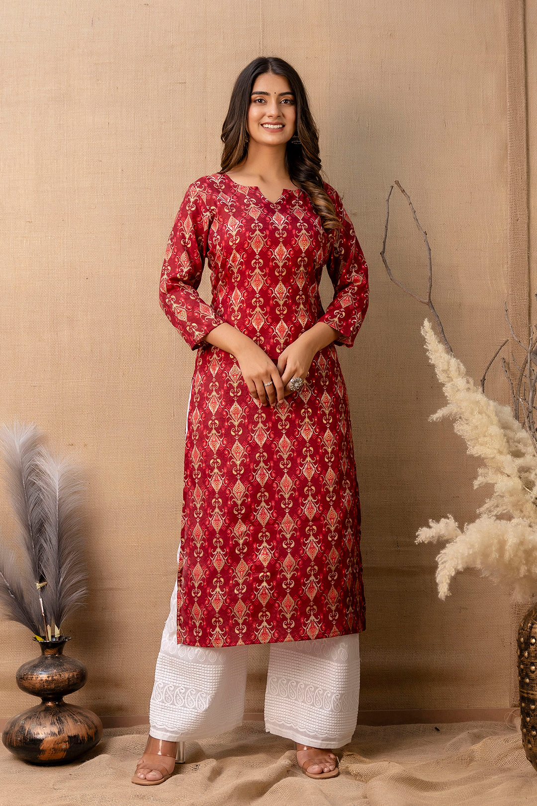 Women's Maroon Printed Straight Kurta - Taantav