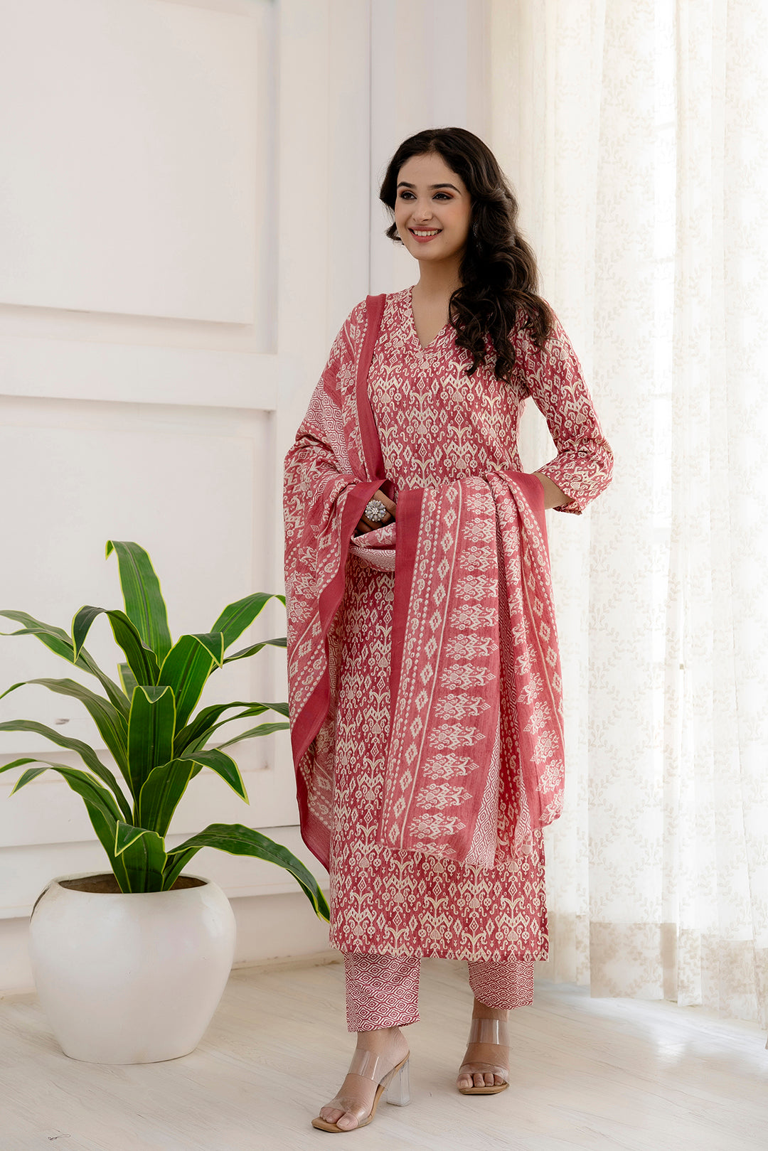 Women's Pink Printed Straight Kurta And Trouser With Dupatta - Taantav