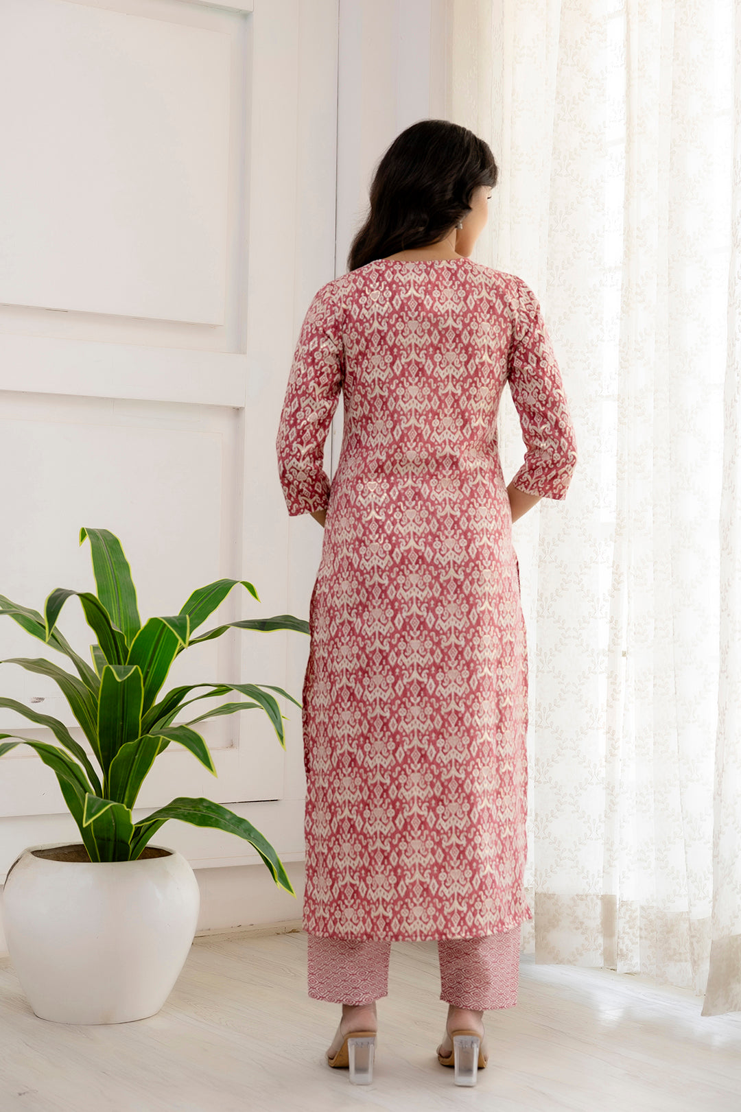 Women's Pink Printed Straight Kurta And Trouser With Dupatta - Taantav