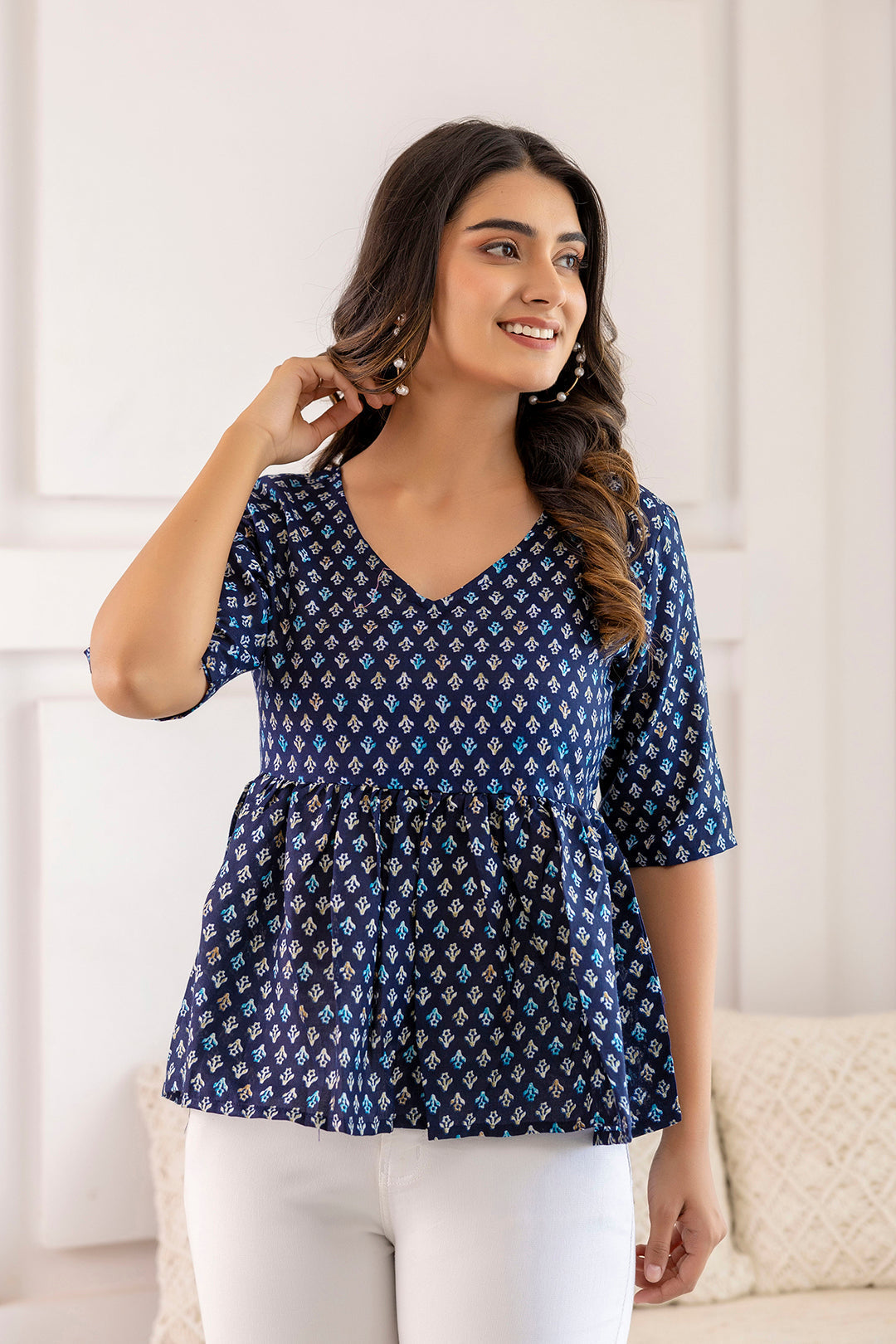 Women's Navy Blue Printed V-Neck Peplum Tunic - Taantav