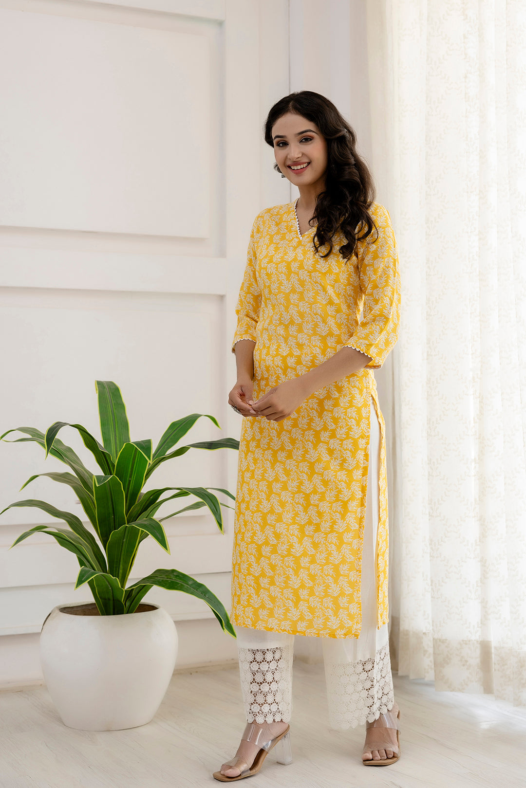 Women's Yellow Printed Straight Kurta with Three Quarter Sleeves - Taantav