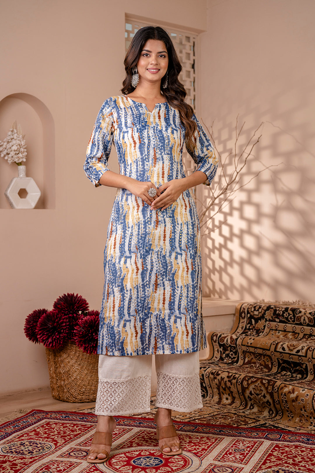 Women's Blue Printed Straight Kurta with Three Quarter Sleeves - Taantav