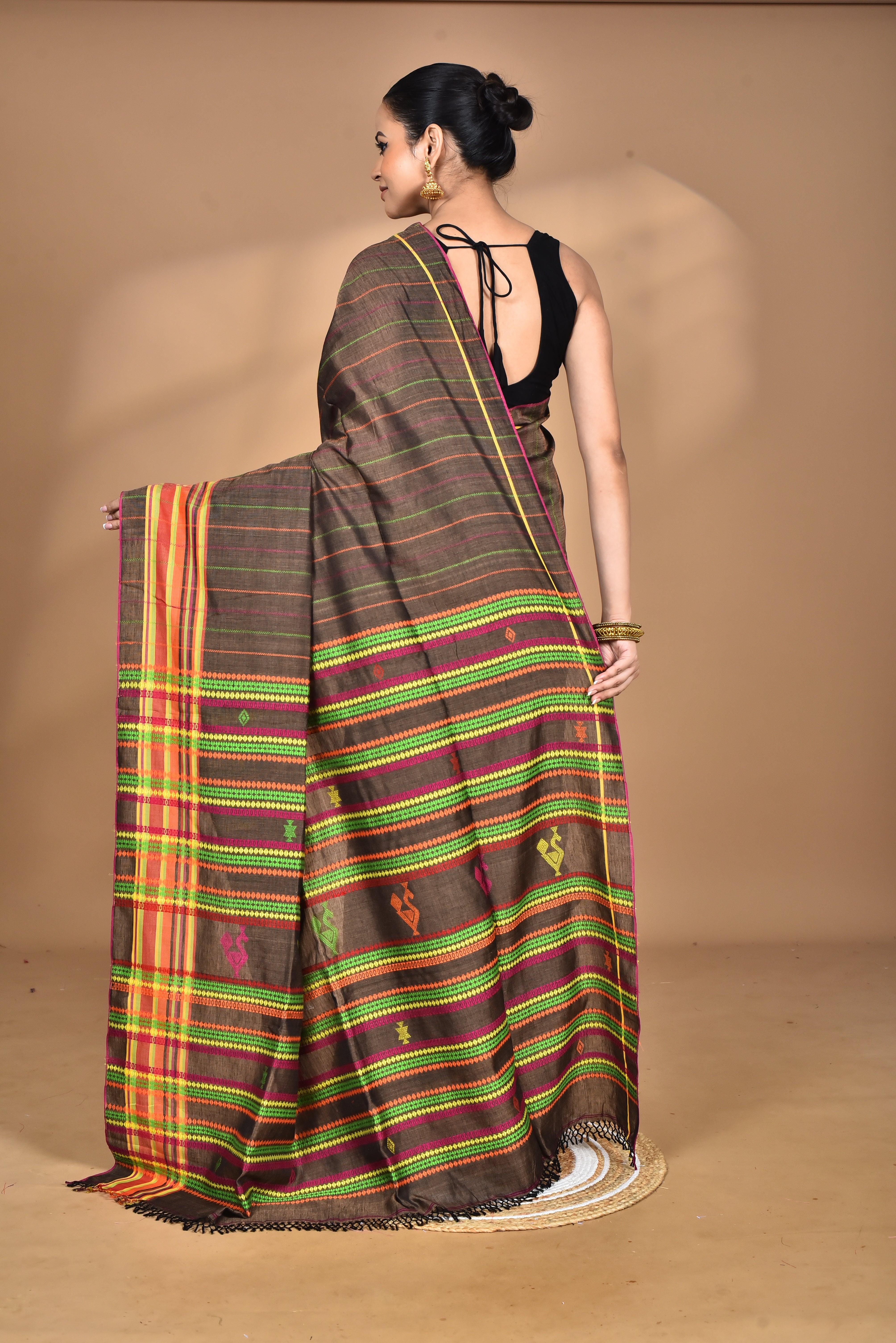 Color_Brown