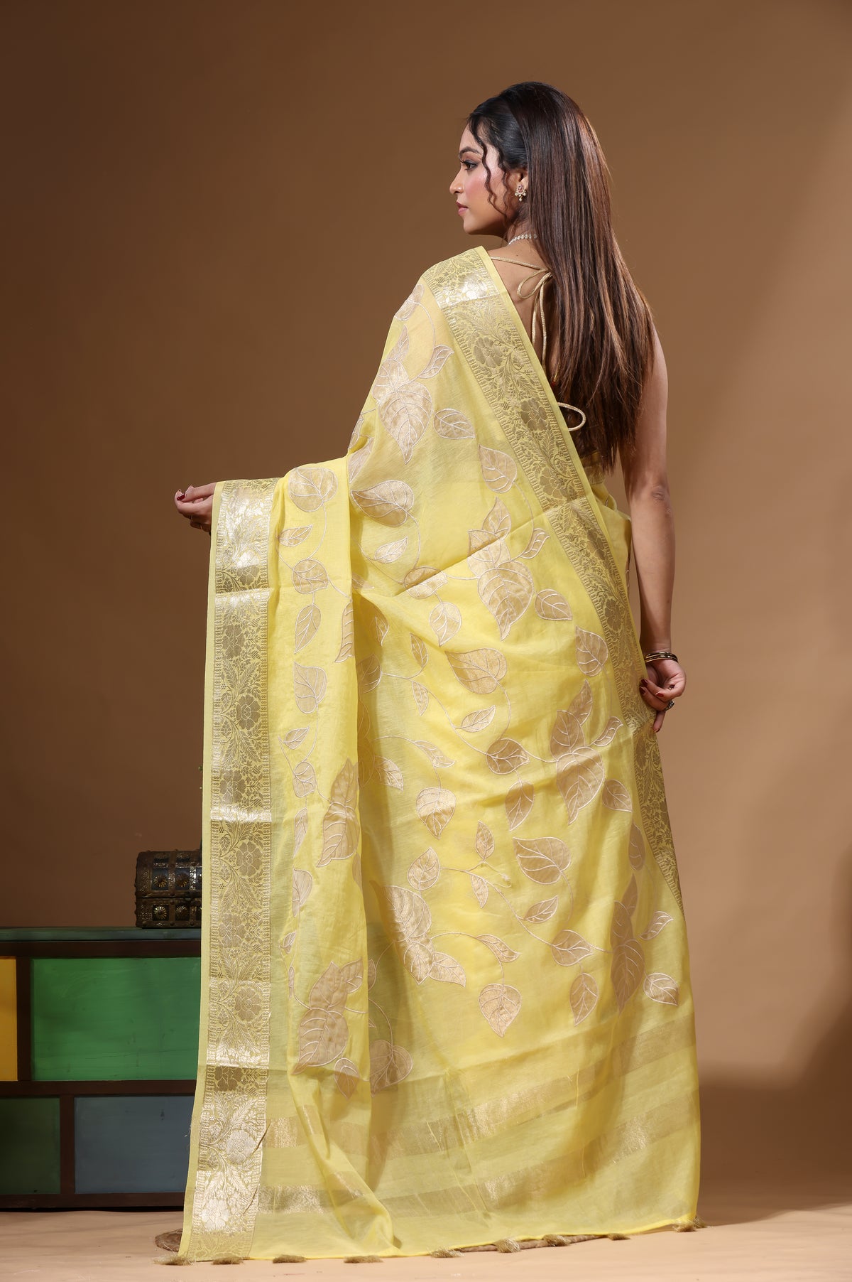 Color_yellow