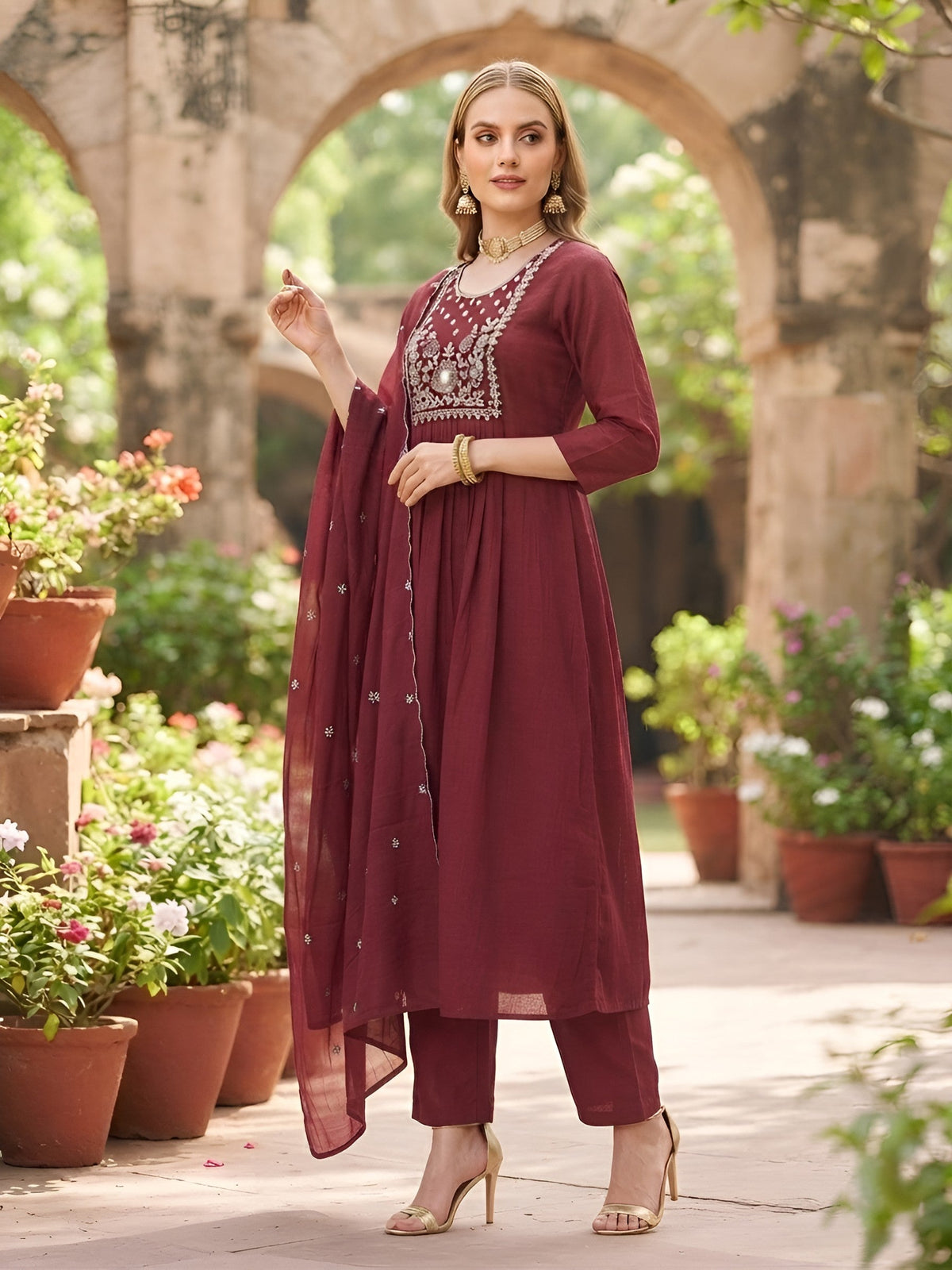 Color_Maroon