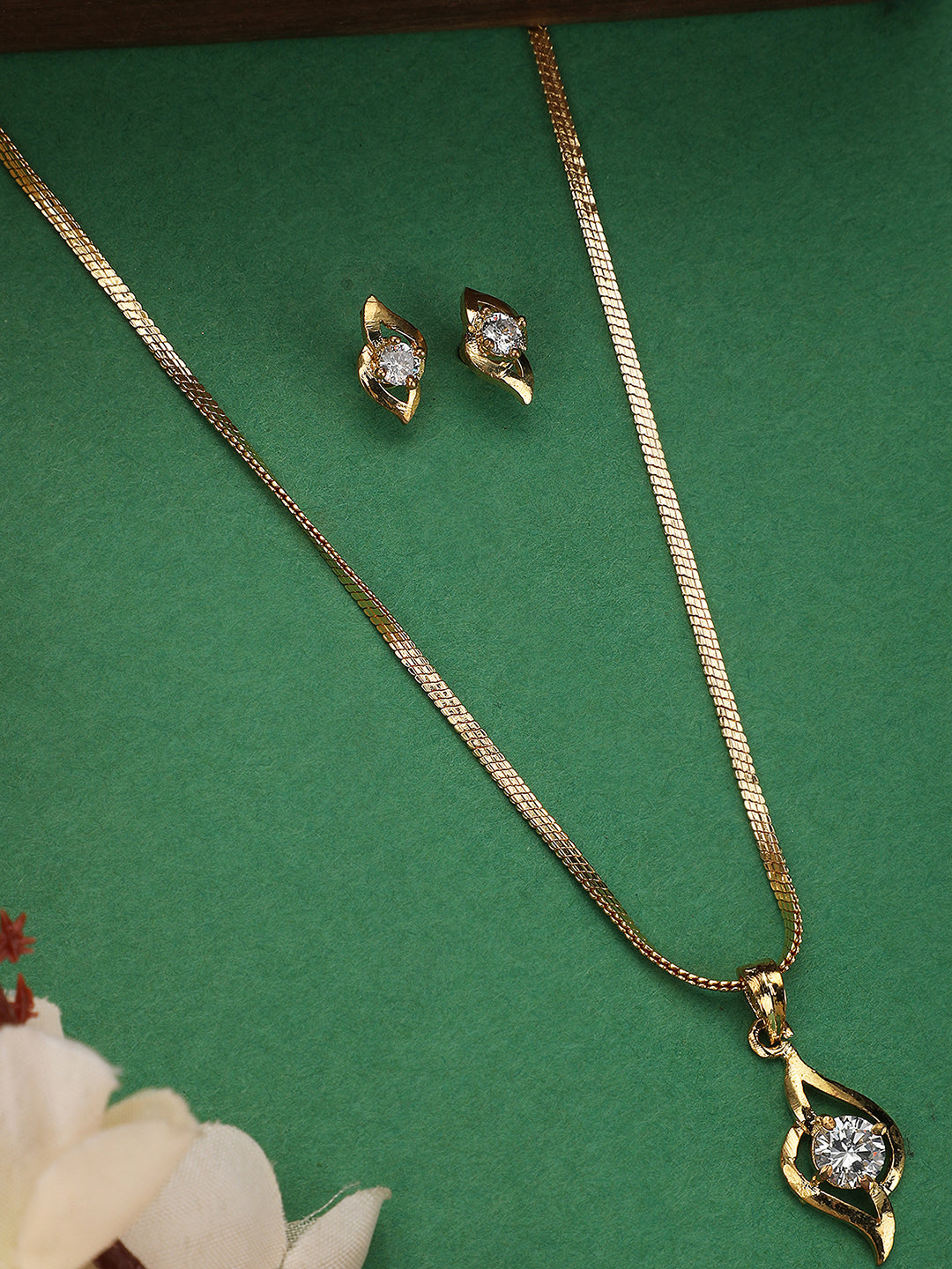 Women's White Cubic Zirconia Stone Studded 1 Pendant With Chain & Earrings