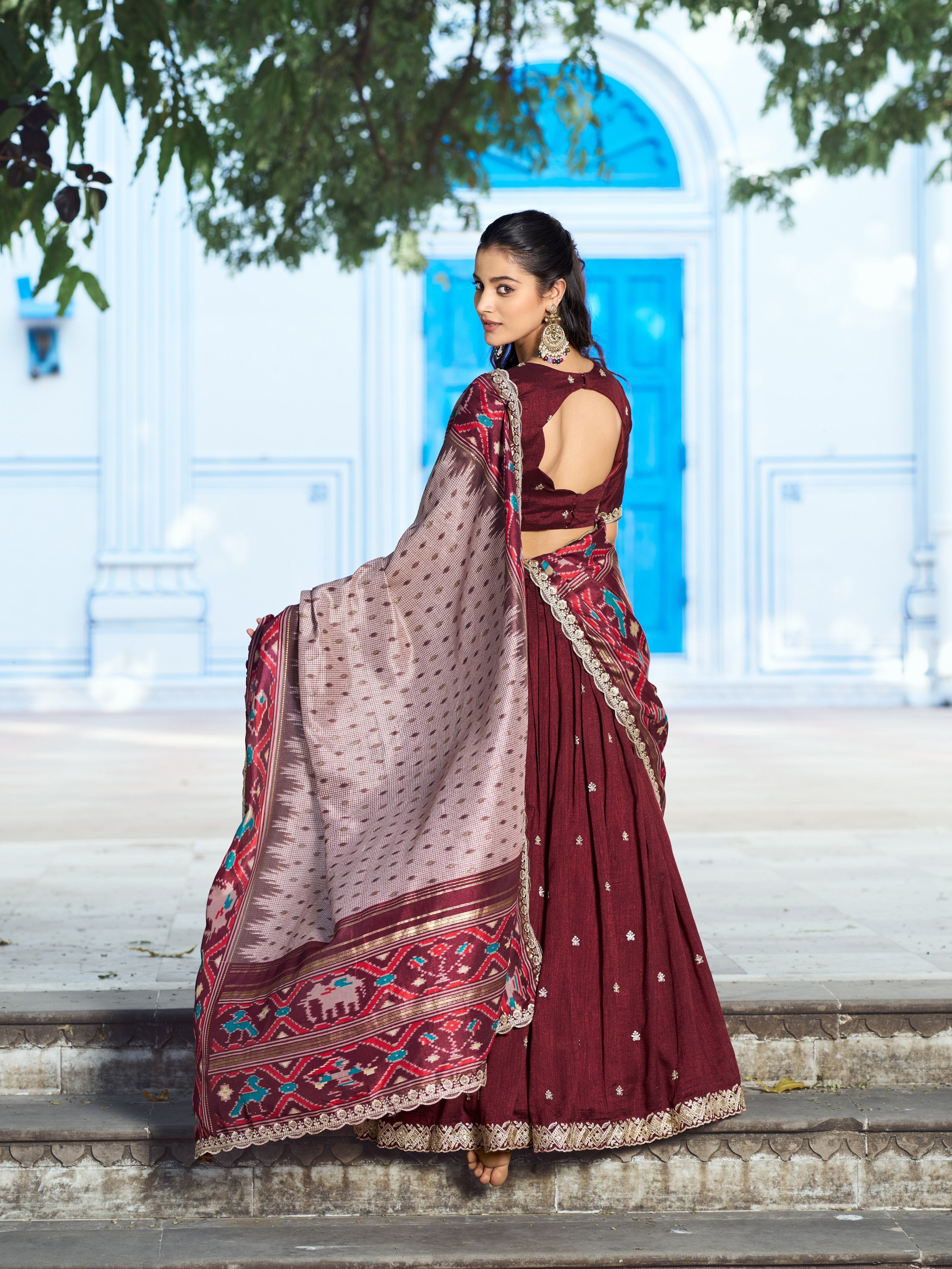 Color_Maroon