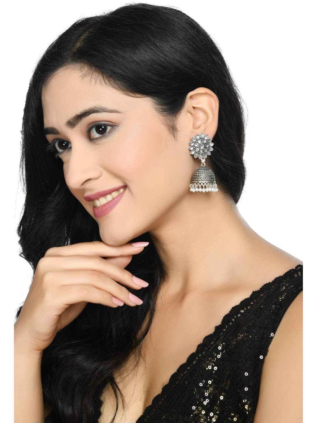 Trendia Silver-Plated White color Kundan wirh Pearls jh