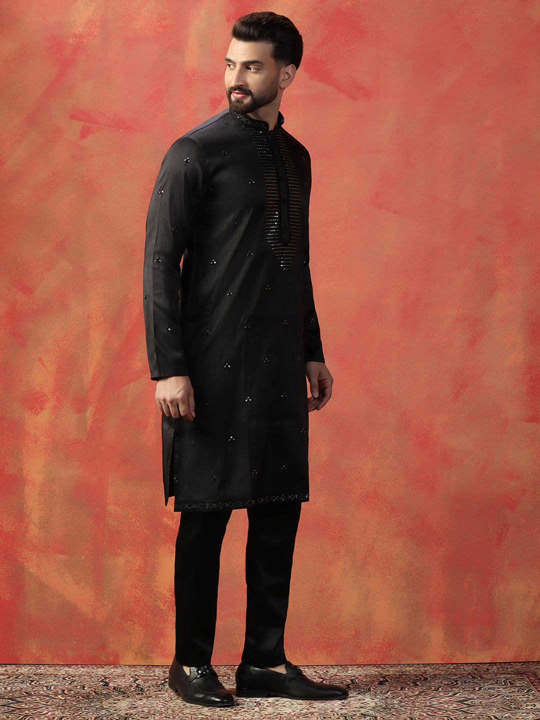 Color_Black