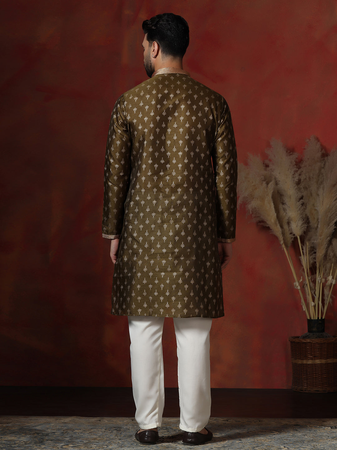Color_Brown