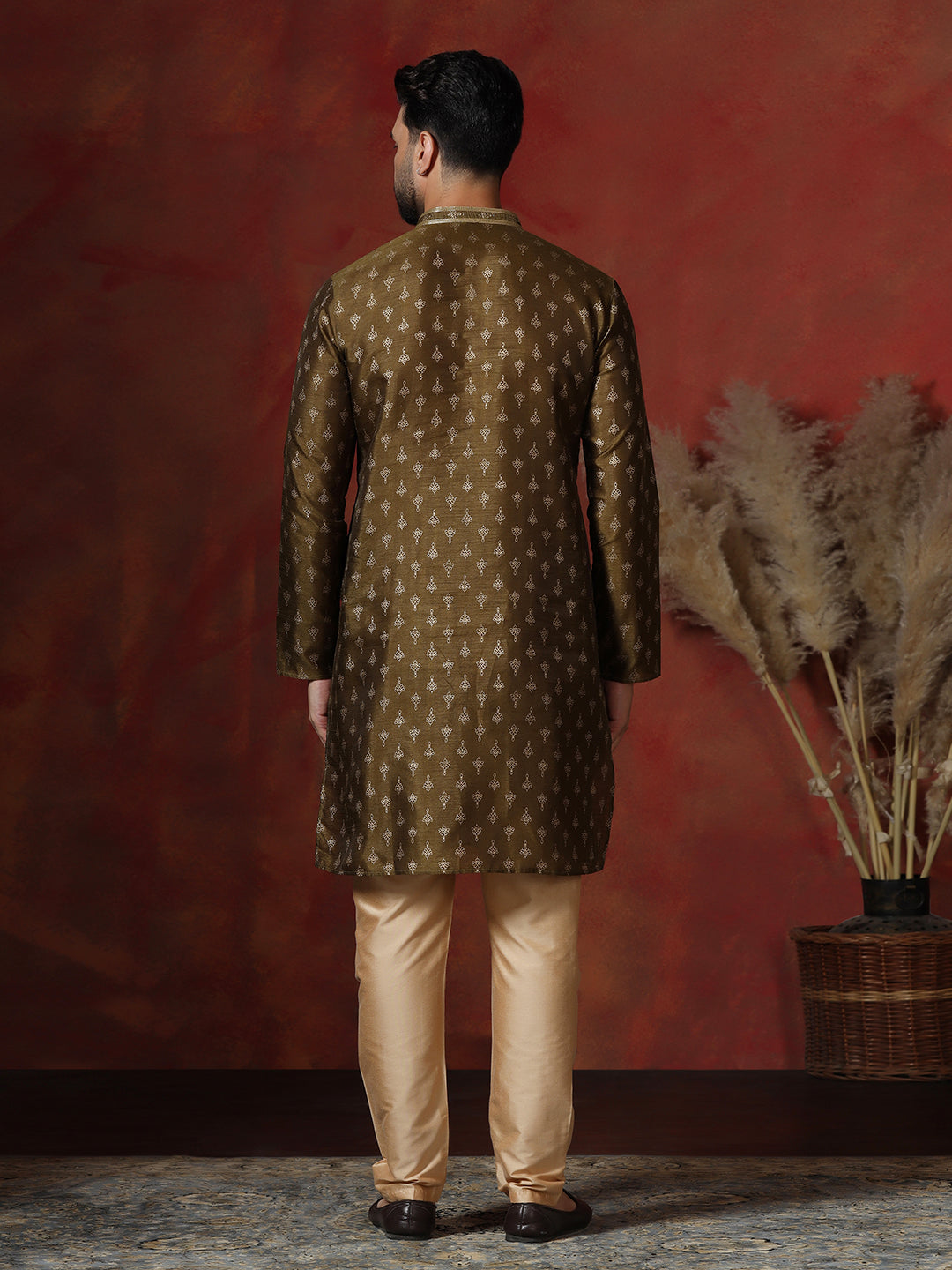Color_Brown