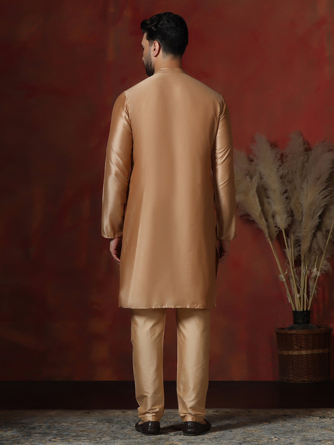 Color_Beige
