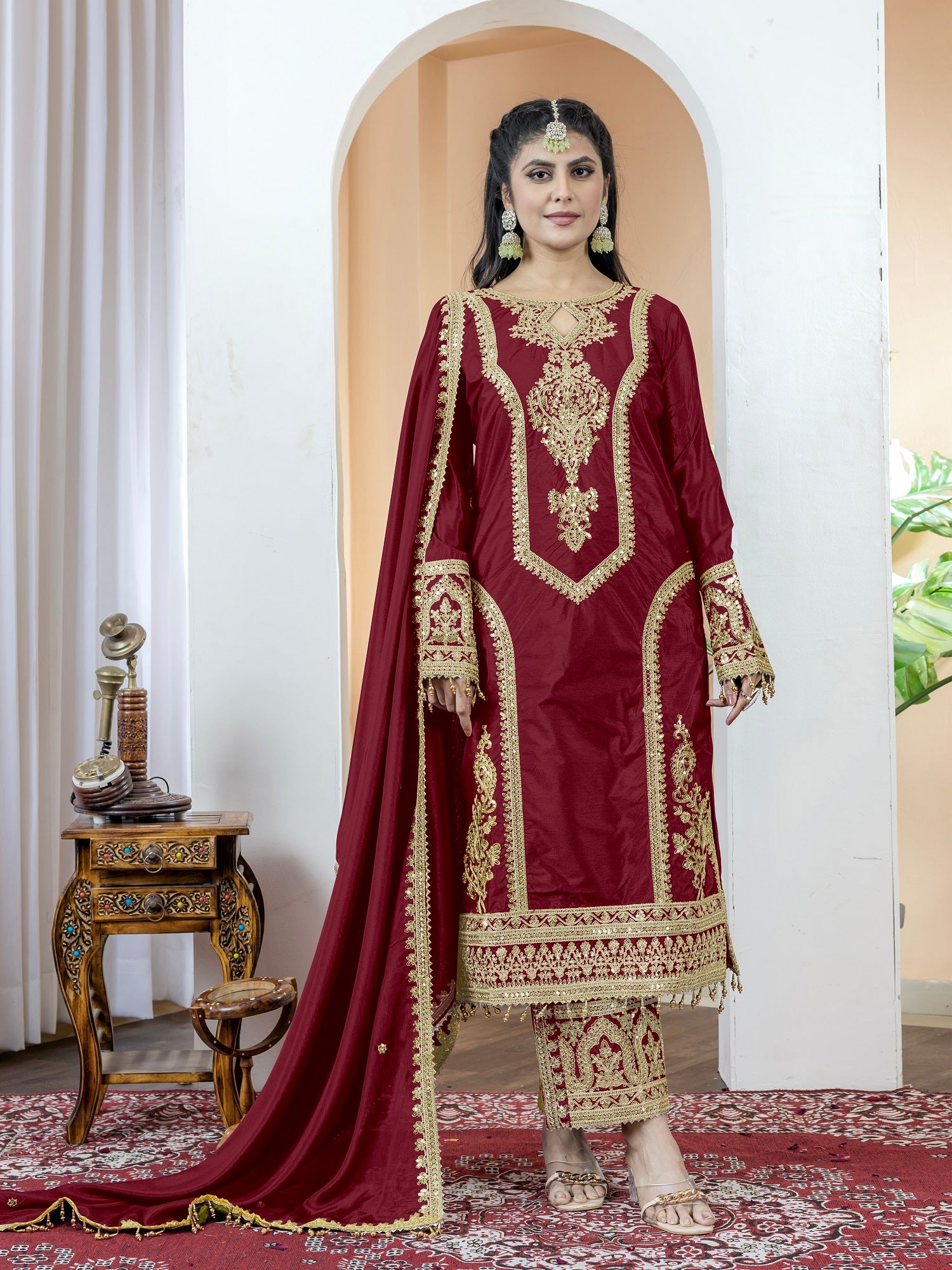 Color_Maroon