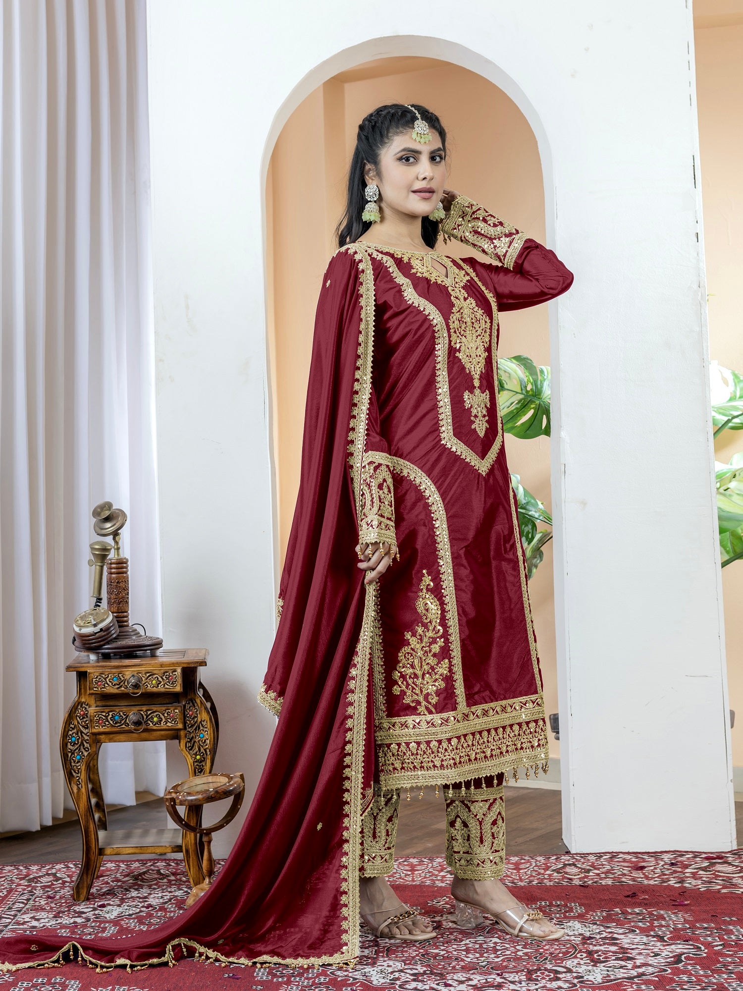 Color_Maroon