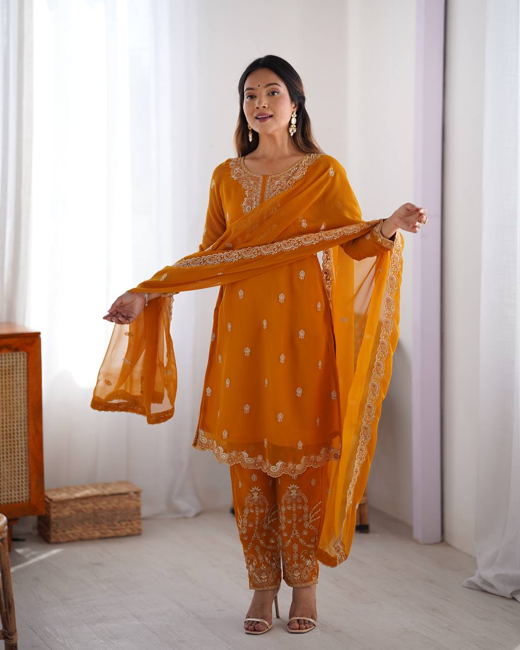Color_Mustard