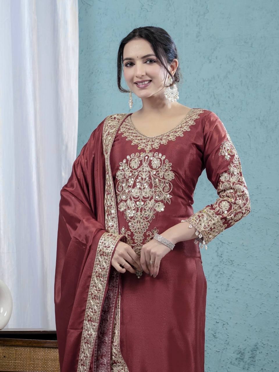 Color_Maroon