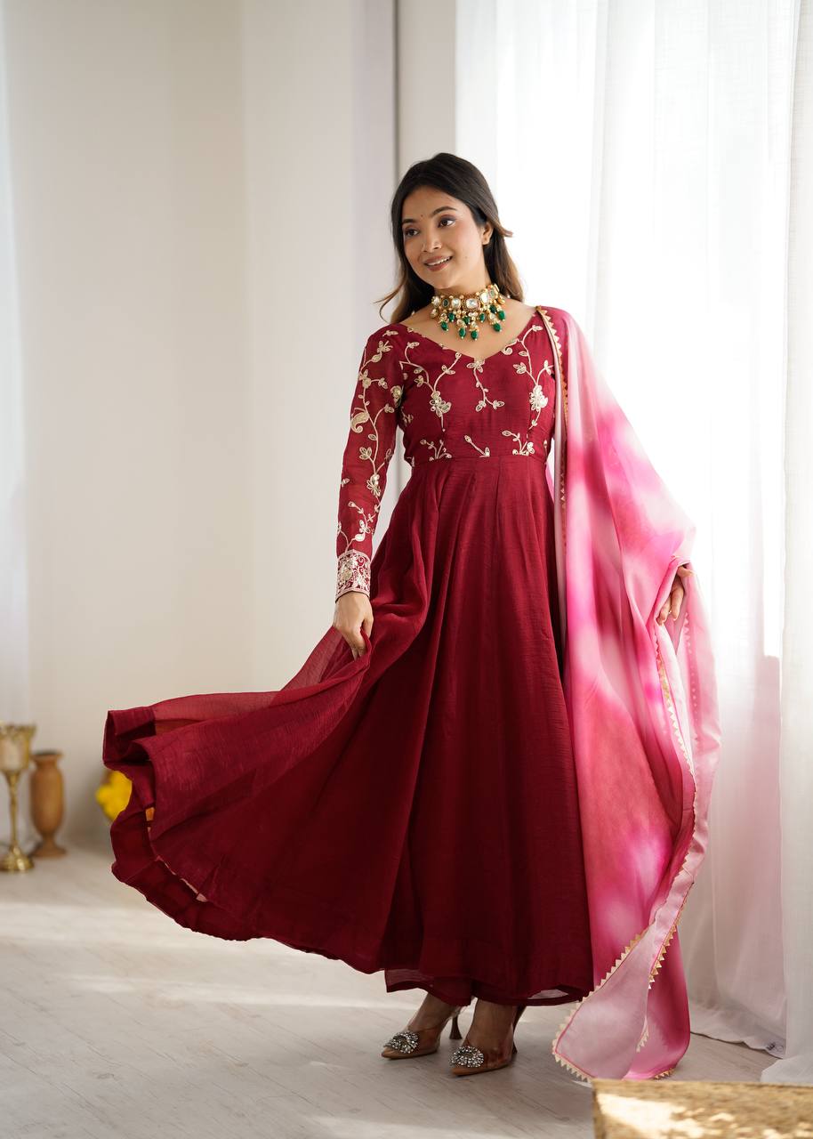 Color_Maroon