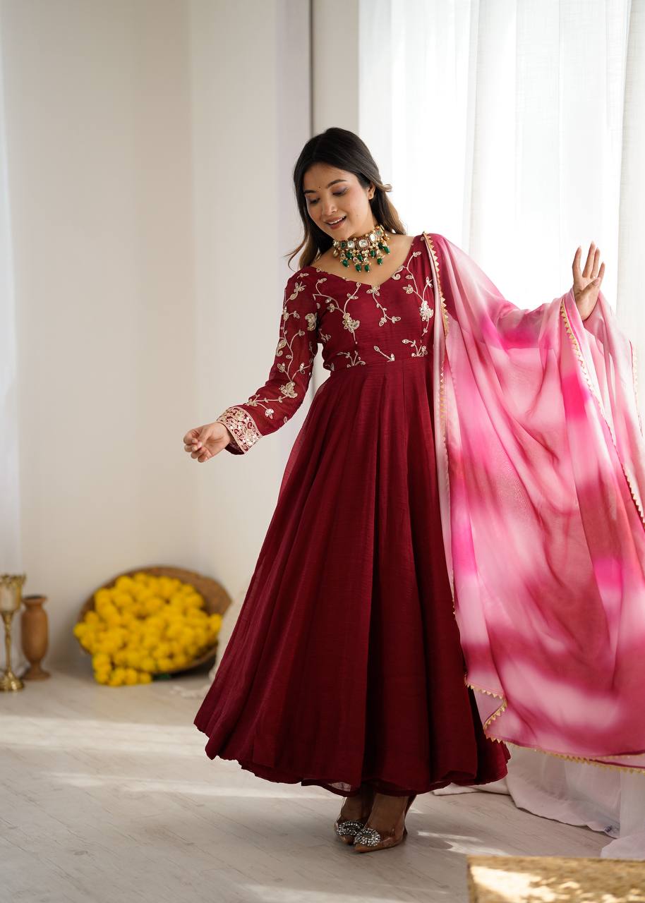 Color_Maroon