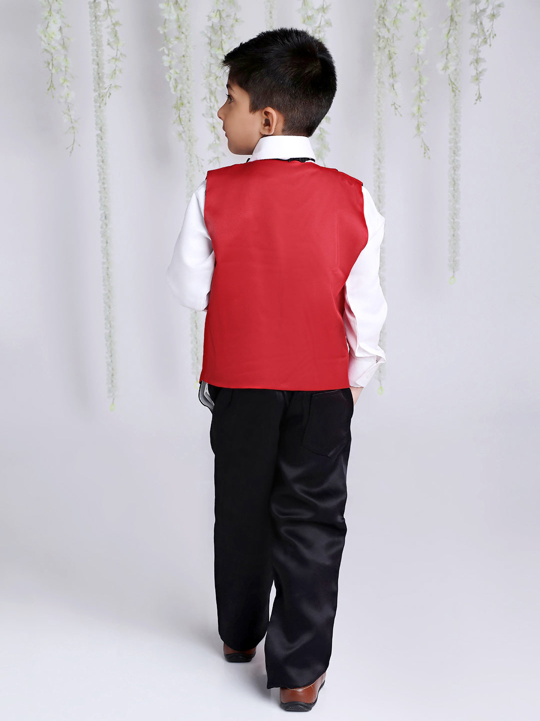 Boy's Party Wear suit with bow-tie - KID1 Boys