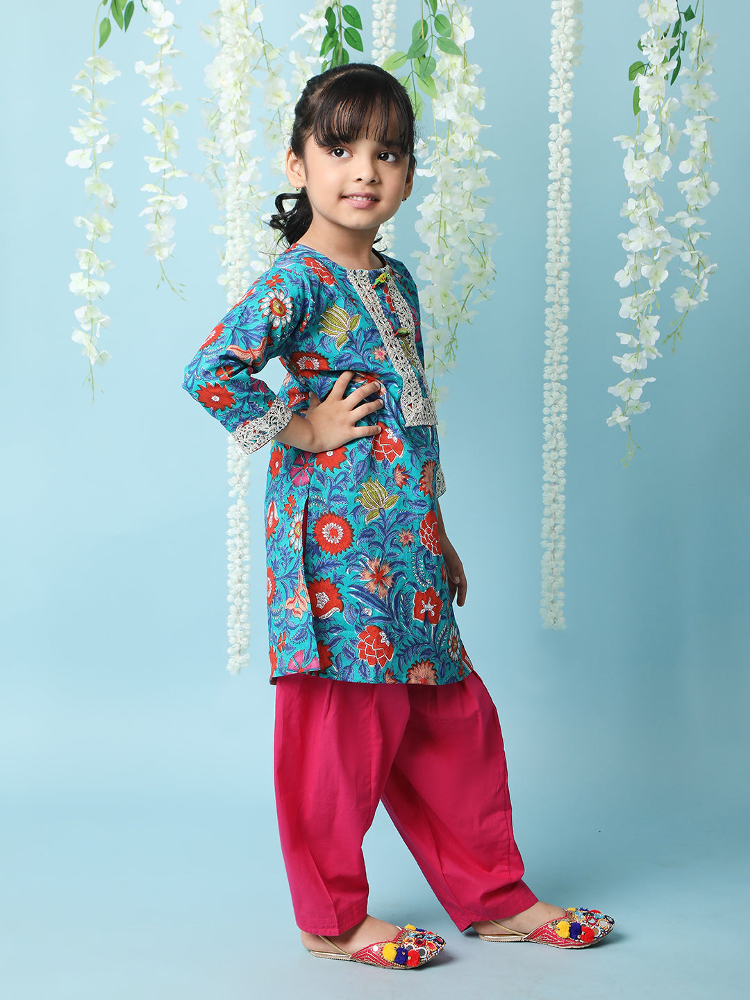 Girl's Mogra Floral Kurti Salwar - Kid1