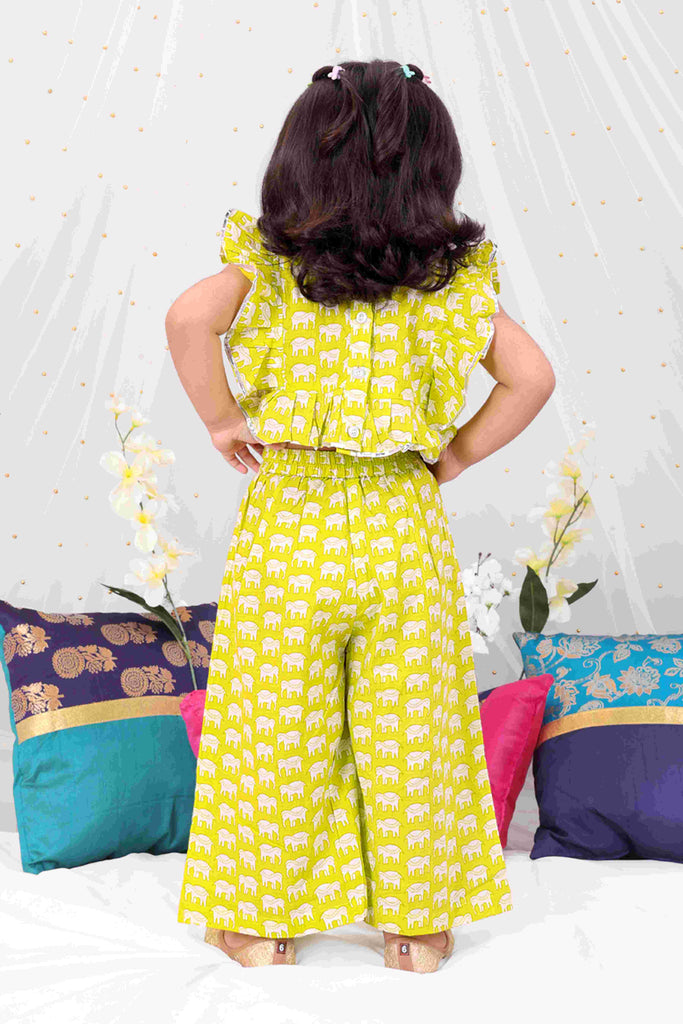 Girl's Elephant Print Plaz