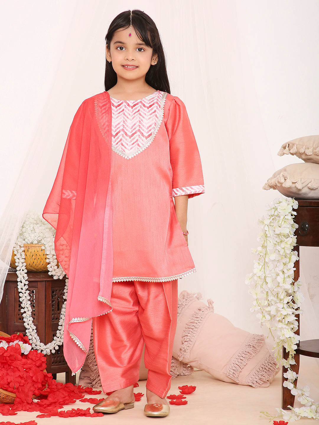 Girl's Simran Kurti Salwar Set - Kid1