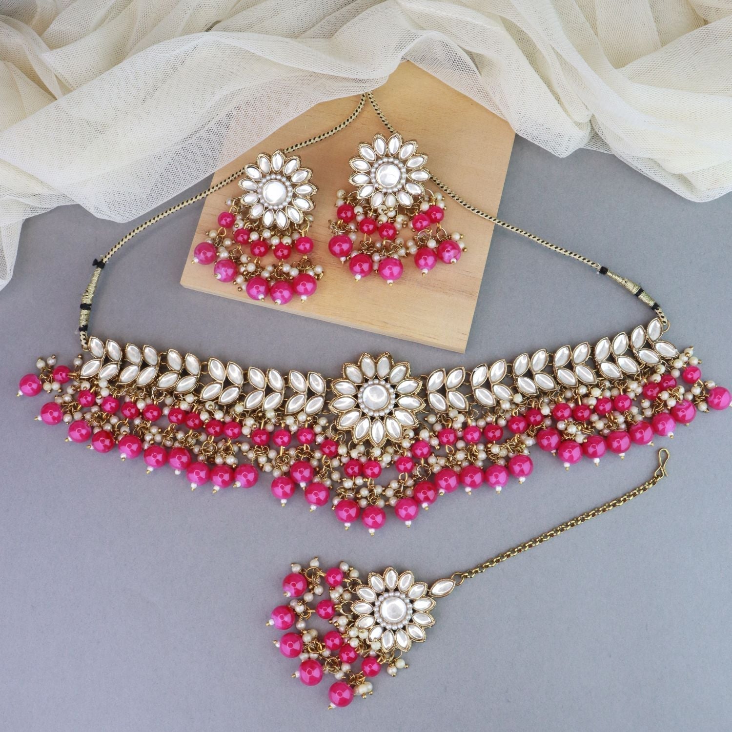 Women's 18K Gold Plated Traditional Kundan Studded Pearl Hanging Choker Necklace Jewellery Set With Earrings & Maang Tikka