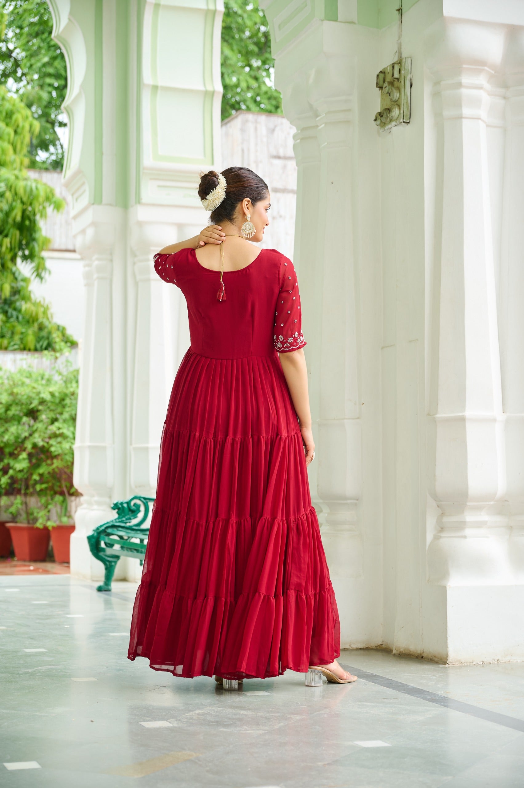 Color_maroon
