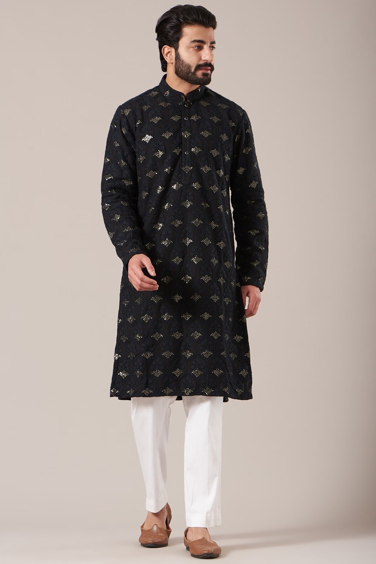 Men's Black Color Viscos Georgette Embroidery Kurta Pajama Set - Trishiv