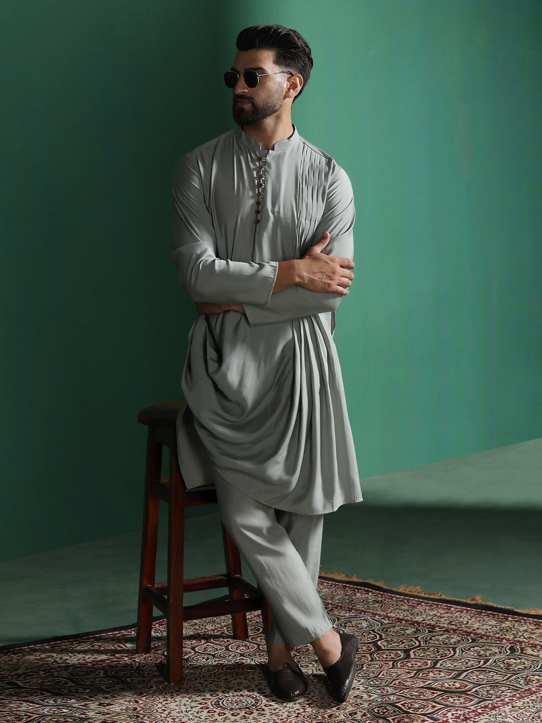 Color_Grey