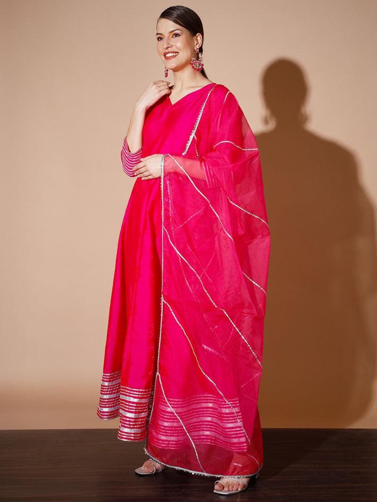 Women's Pink Solid Kurta & With Dupatta