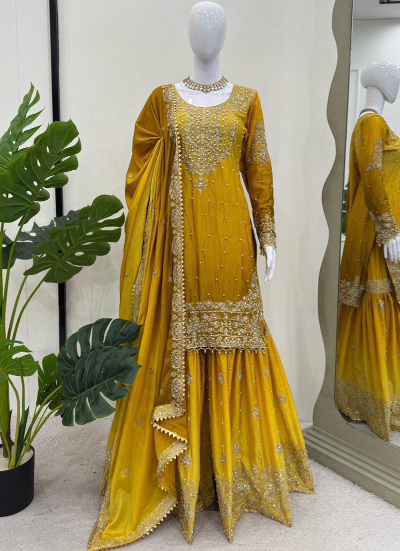Color_YELLOW