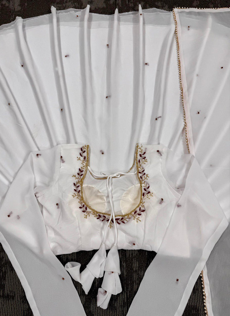 Color_WHITE