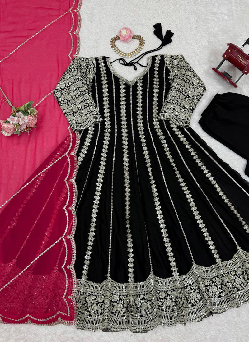 Color_BLACK