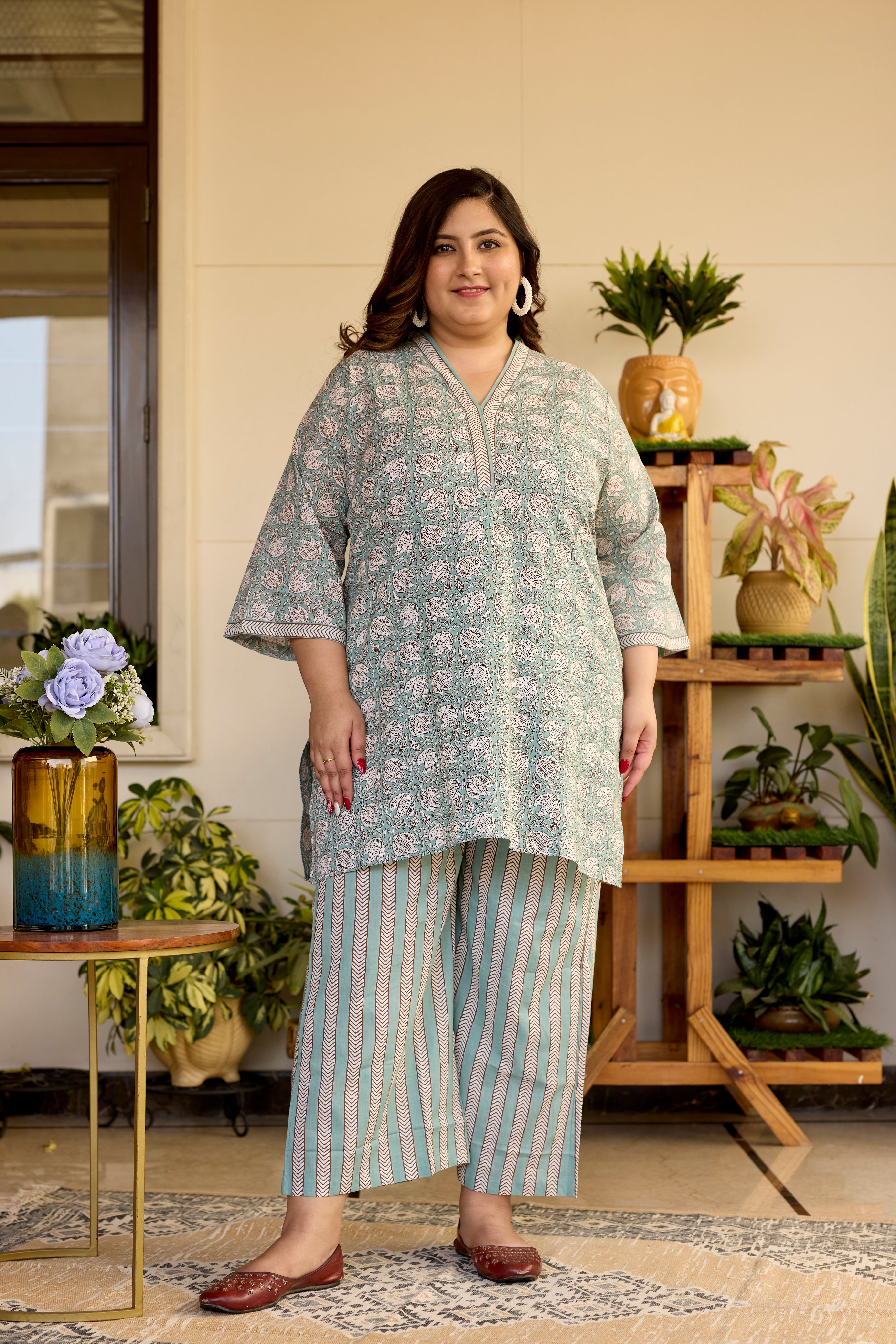 Women's Mint Floral Short V-Neck Kurta & Striped Palazzo Set - (Set Of 2) - Nangalia Ruchira