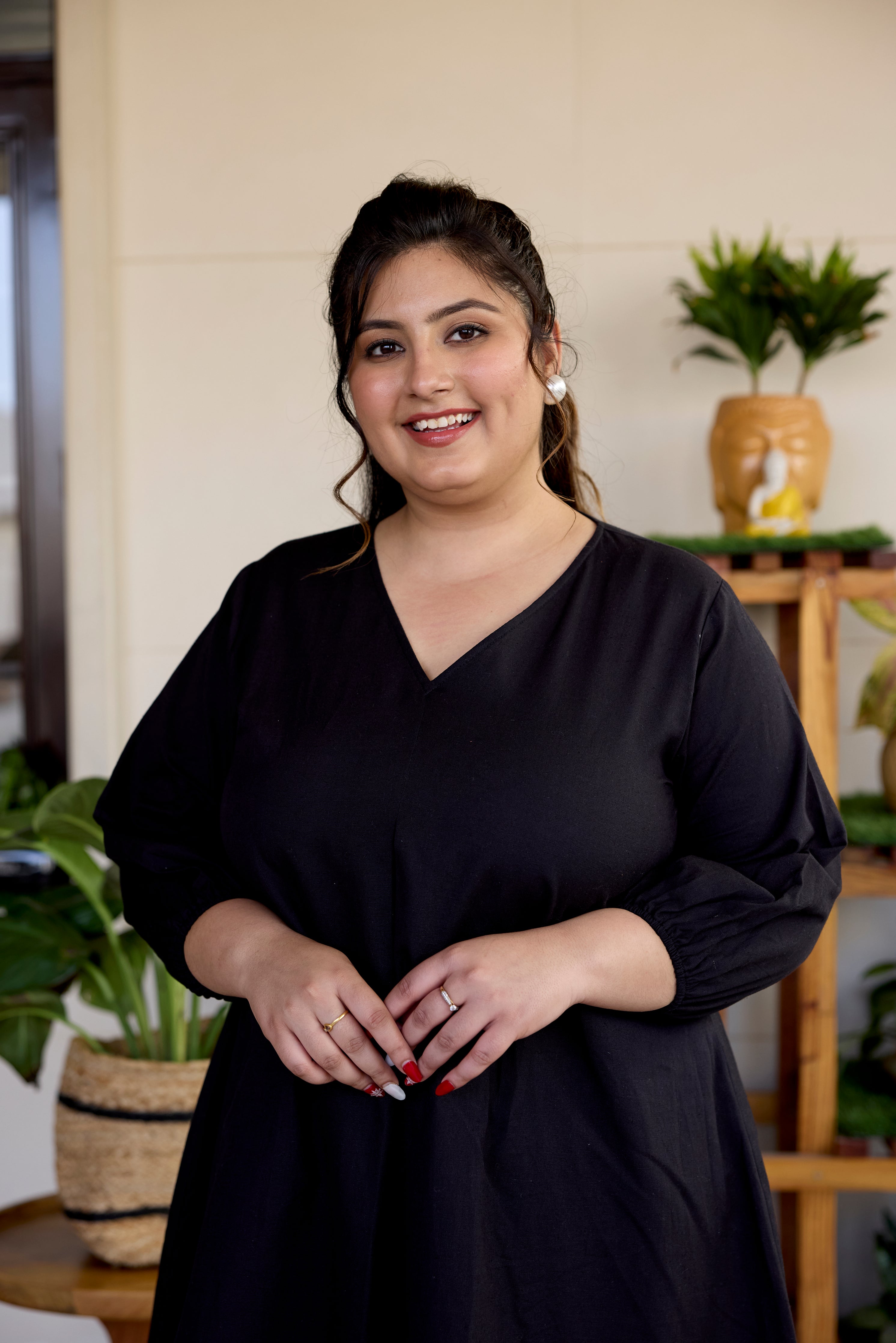 Women's Pitch Black Short Linen Dress - Nangalia Ruchira
