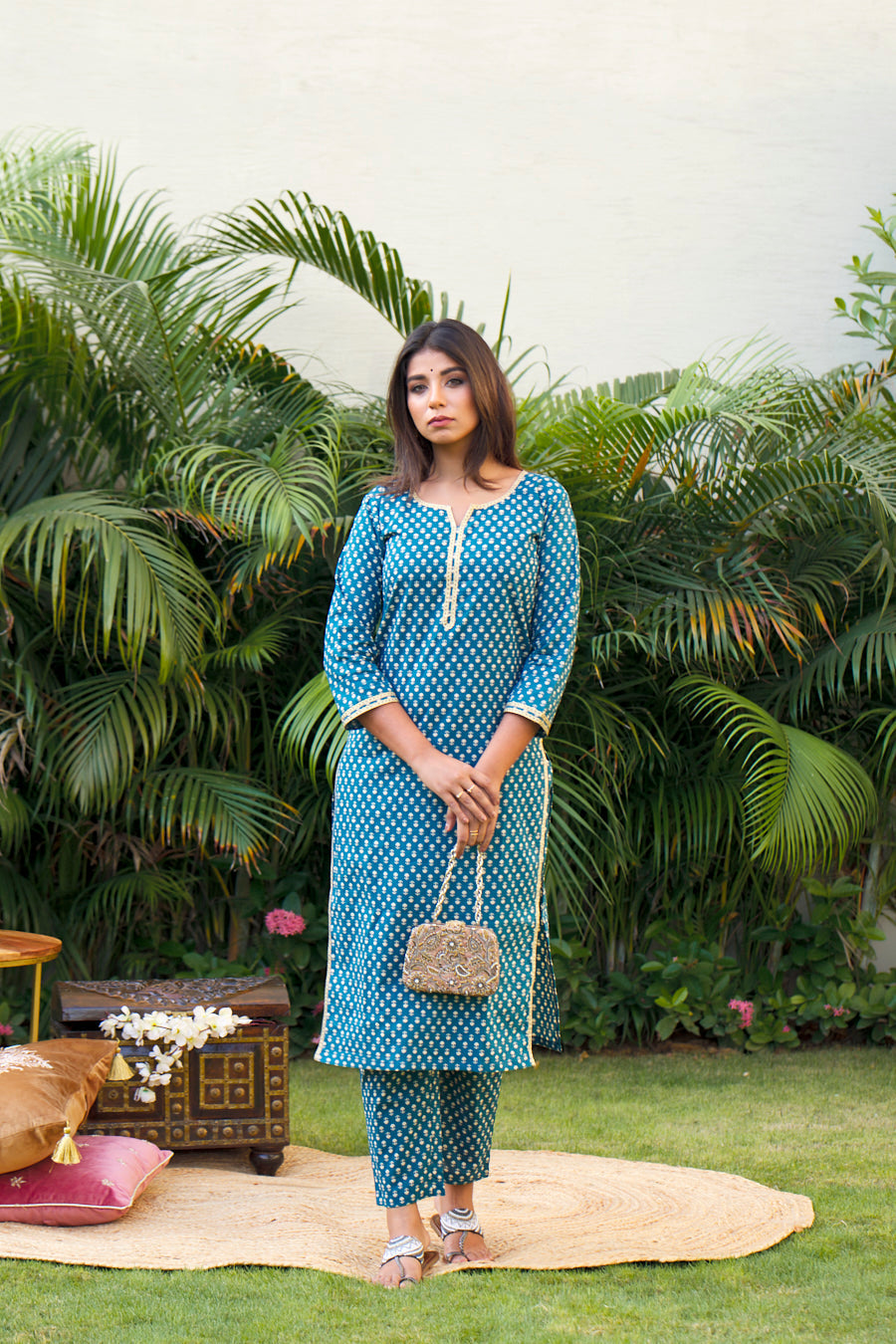Women's Teal Booti Gold Kurta Set - (Set Of 2) - Nangalia Ruchira
