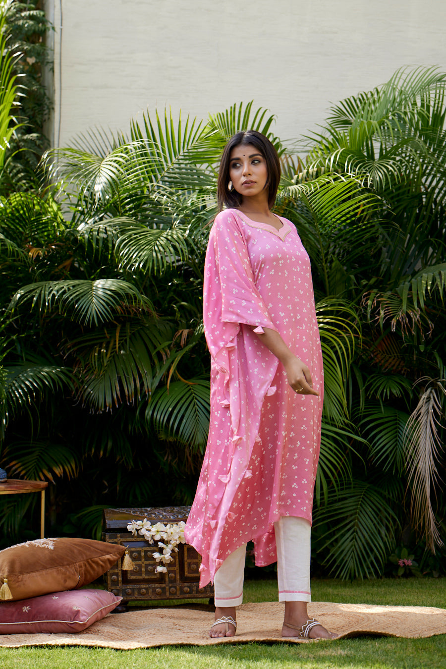 Women's Pink Bandhani Printed Modal Blend Kaftan - Nangalia Ruchira