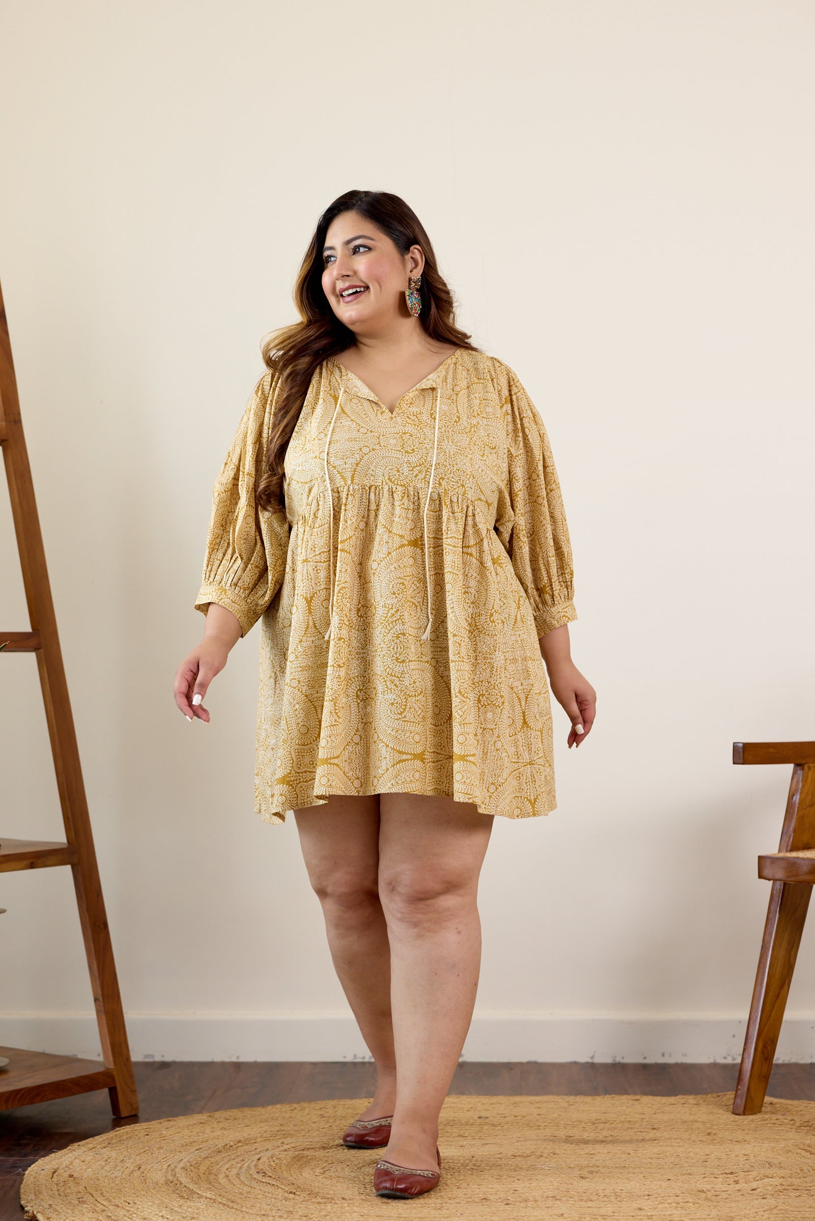 Women's Sunset Paisley Print Short Dress - Nangalia Ruchira