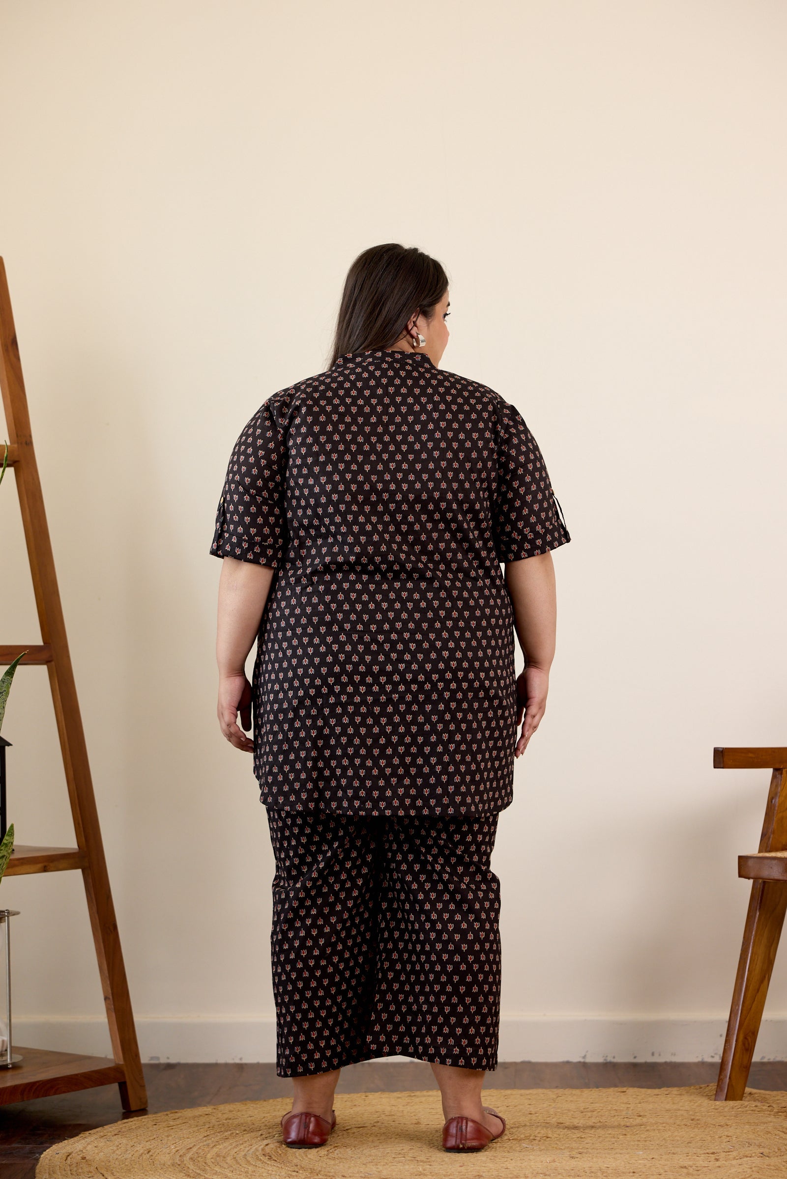 Women's Black Collared Booti Print Co-Ord Set - Nangalia Ruchira