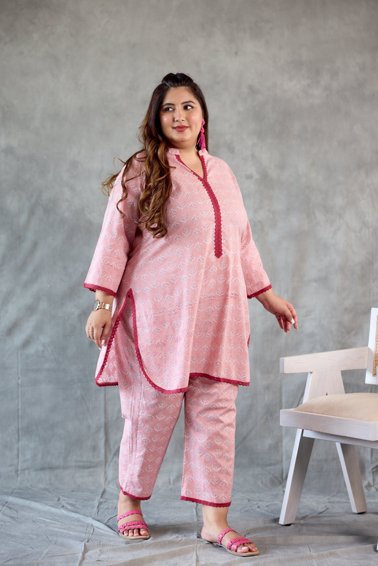 Women's Pastel Pink Floral Print Co-Ord Set (Set Of 2) - Nangalia Ruchira