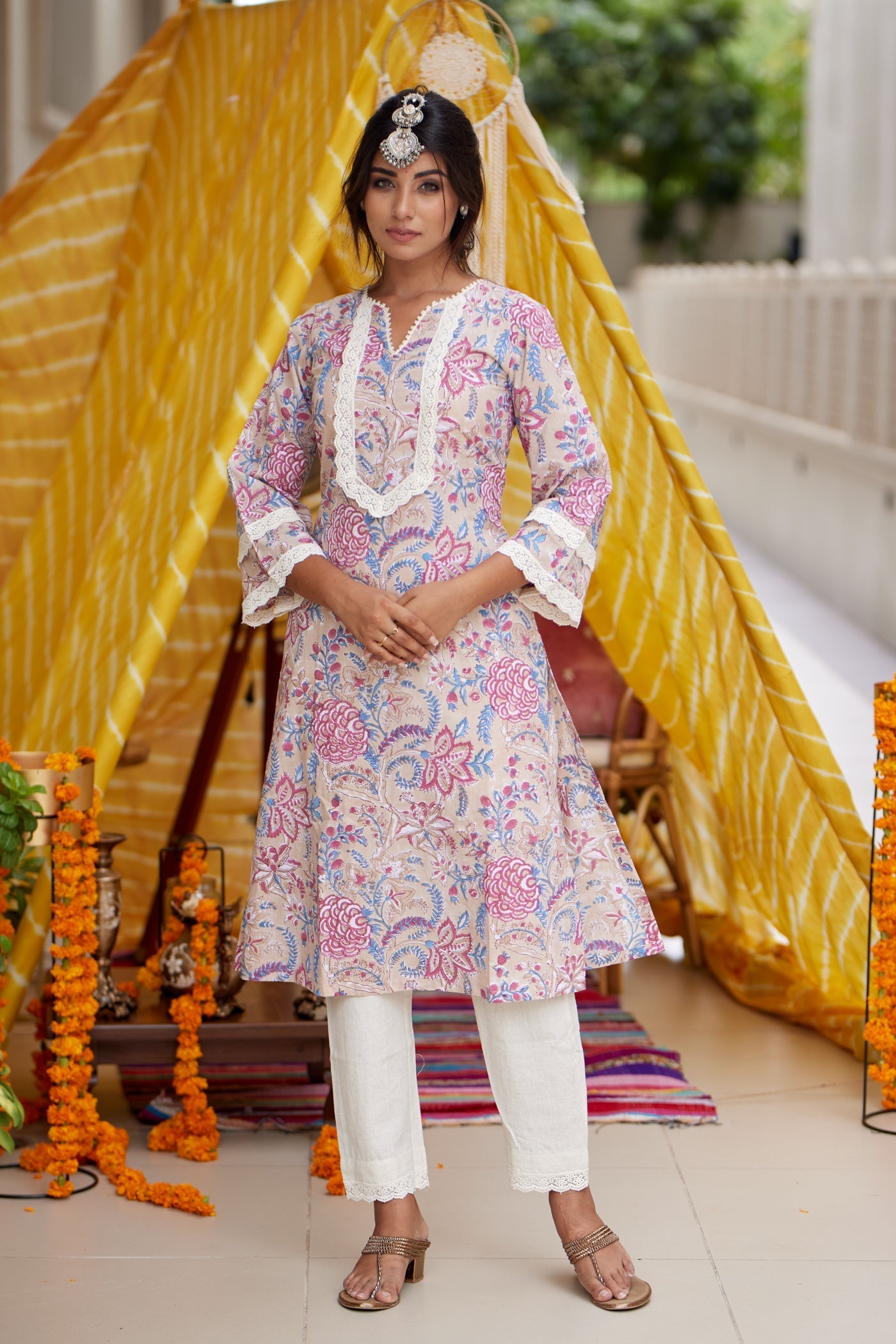 Women's Blush Lace Kurta Set - (Set Of 3) - Nangalia Ruchira