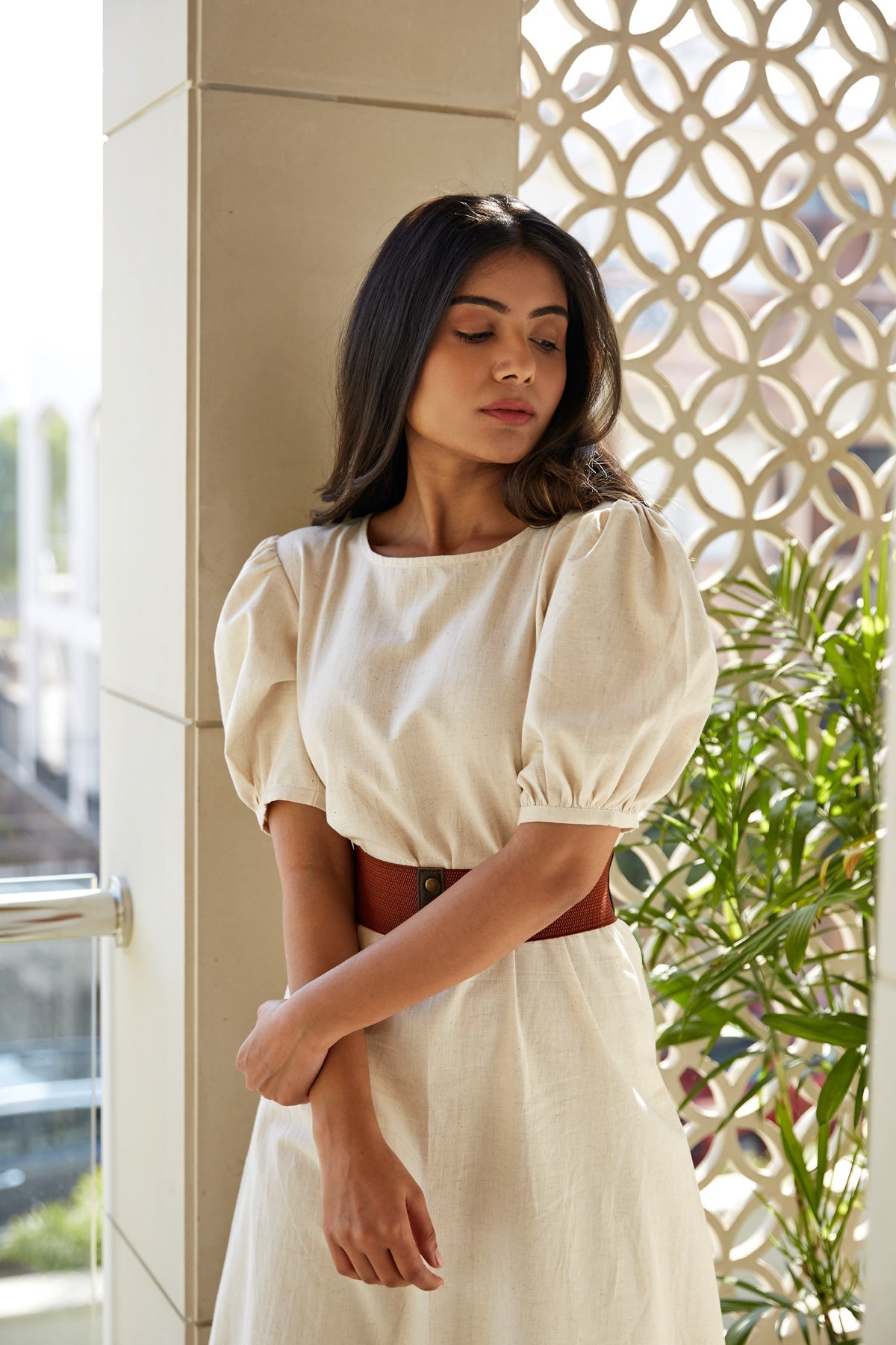 Women's Ivory Puff Sleeve Linen Midi - Nangalia Ruchira
