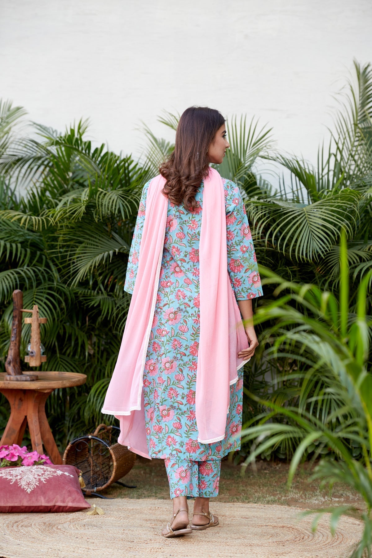 Women's Cotton Blue Pink Floral Printed Kurta Set - (Set Of 3) - Nangalia Ruchira